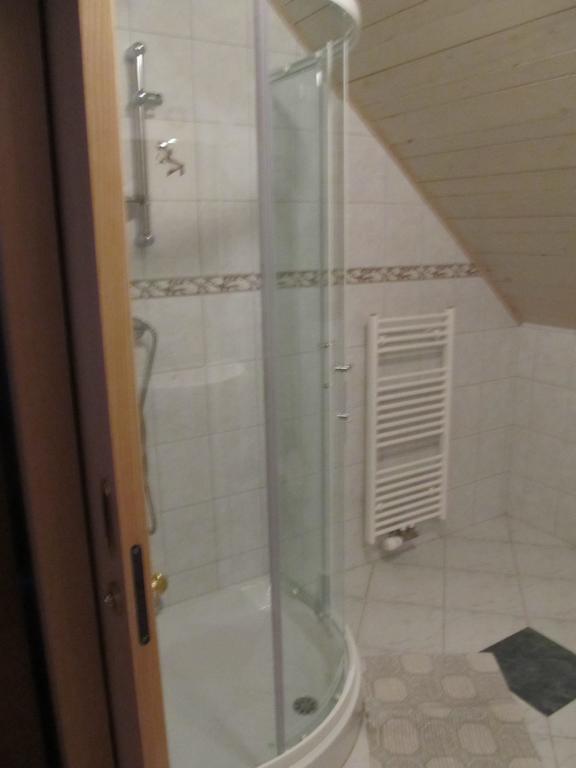 Willa Tourist Farm Ljubica Poljane nad Škofjo Loko Pokój zdjęcie